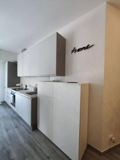 Apartment Modern
